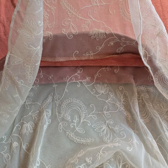 WOMEN'S SHIRT S Sahalie Boho Long Sleeves White Lace Trim Salmon Since 1972 - Picture 2 of 6